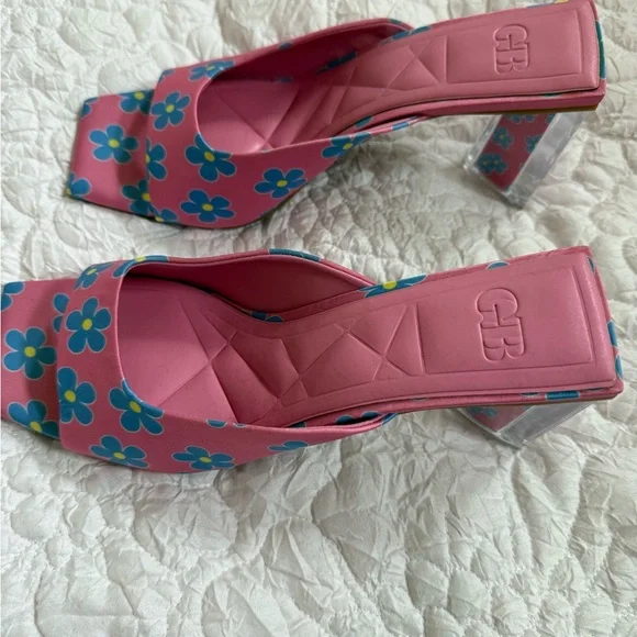 Pink and Blue Floral Sling with Lucite Heel - Picture 3 of 4
